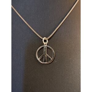 925 Sterling Silver Peace Sign Pendant 18" Necklace